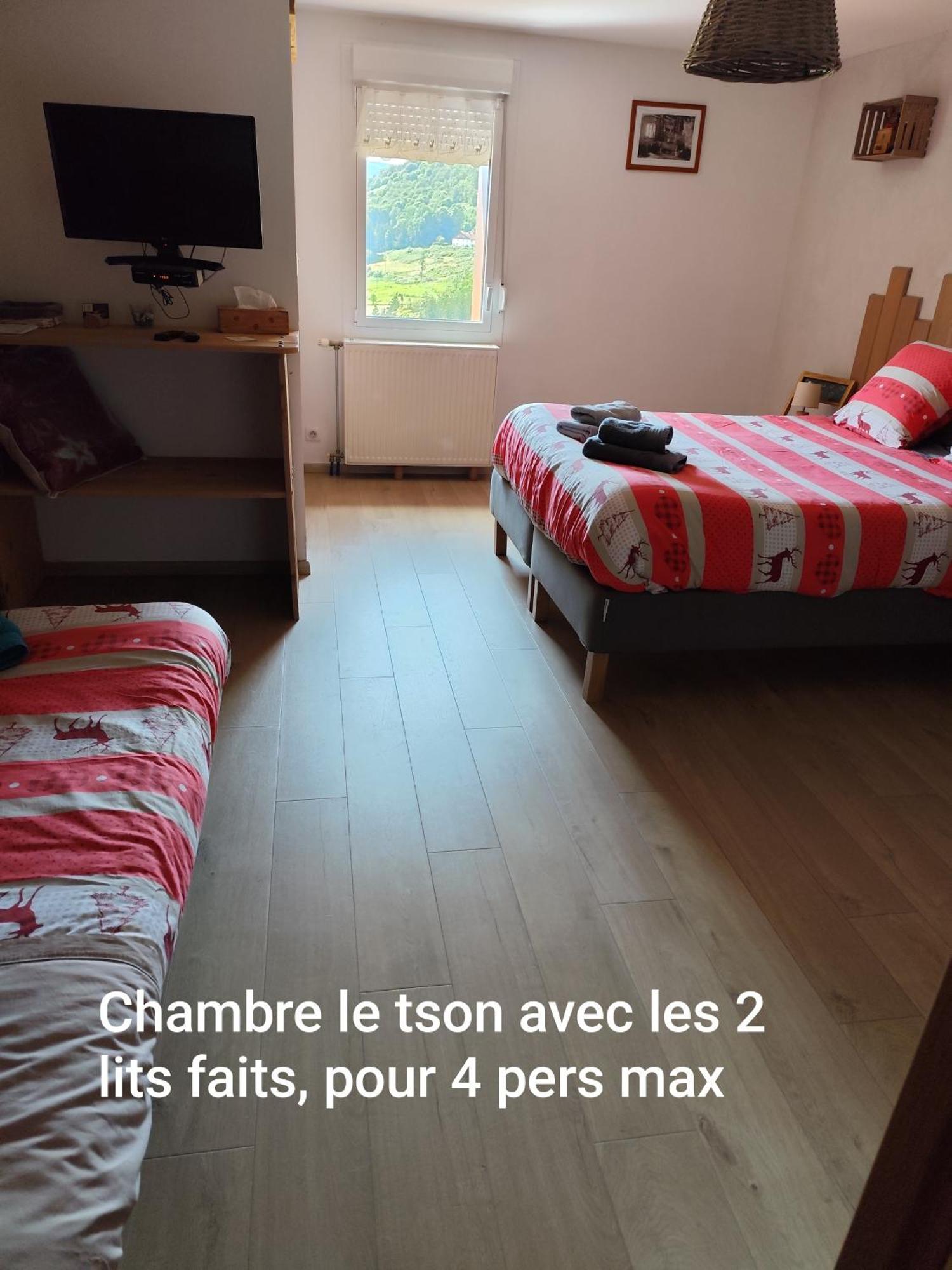 Bed and Breakfast Chambre D'Hotes Nos Racines Saulxures-sur-Moselotte Exterior foto